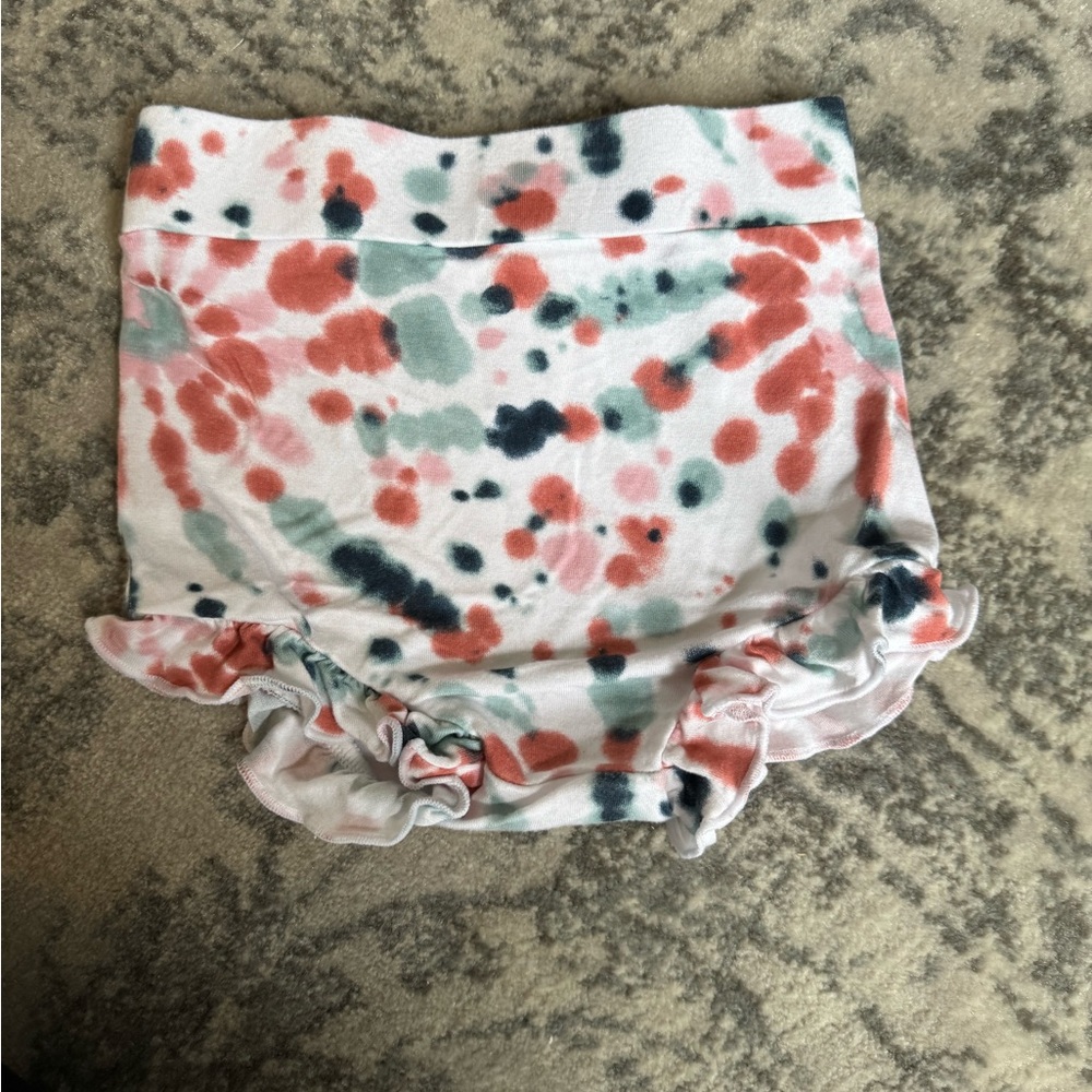 NWOT Spearmint Baby Tie Dye Shorts 18-24m